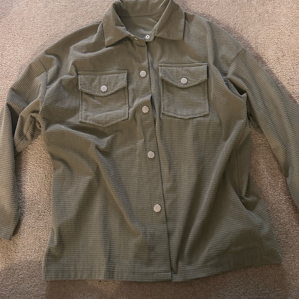 Green button down